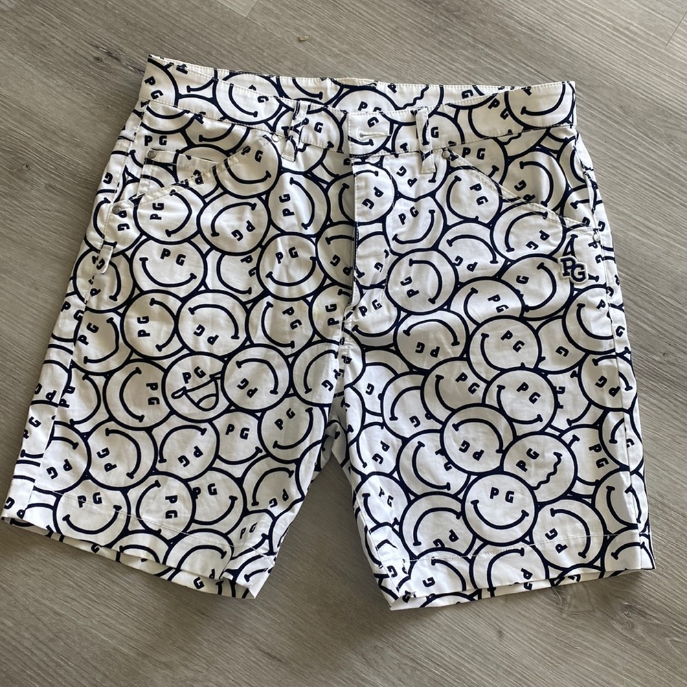 Pearly gates shorts (Golf wear)